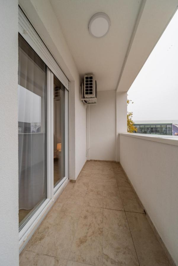 M Apartments Belgrado Exterior foto