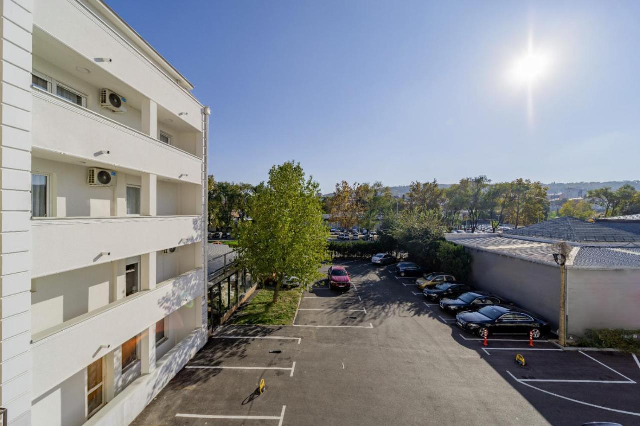 M Apartments Belgrado Exterior foto